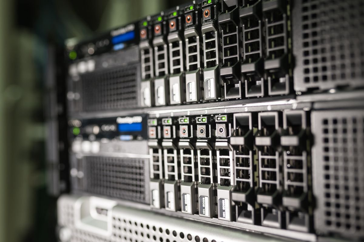 Server and network infrastructure